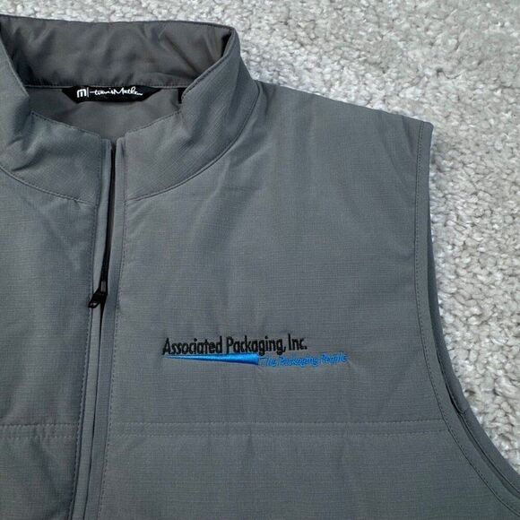 Travis Mathew Cold Bay Vest Embroidered Logo Gray - Picture 4 of 10